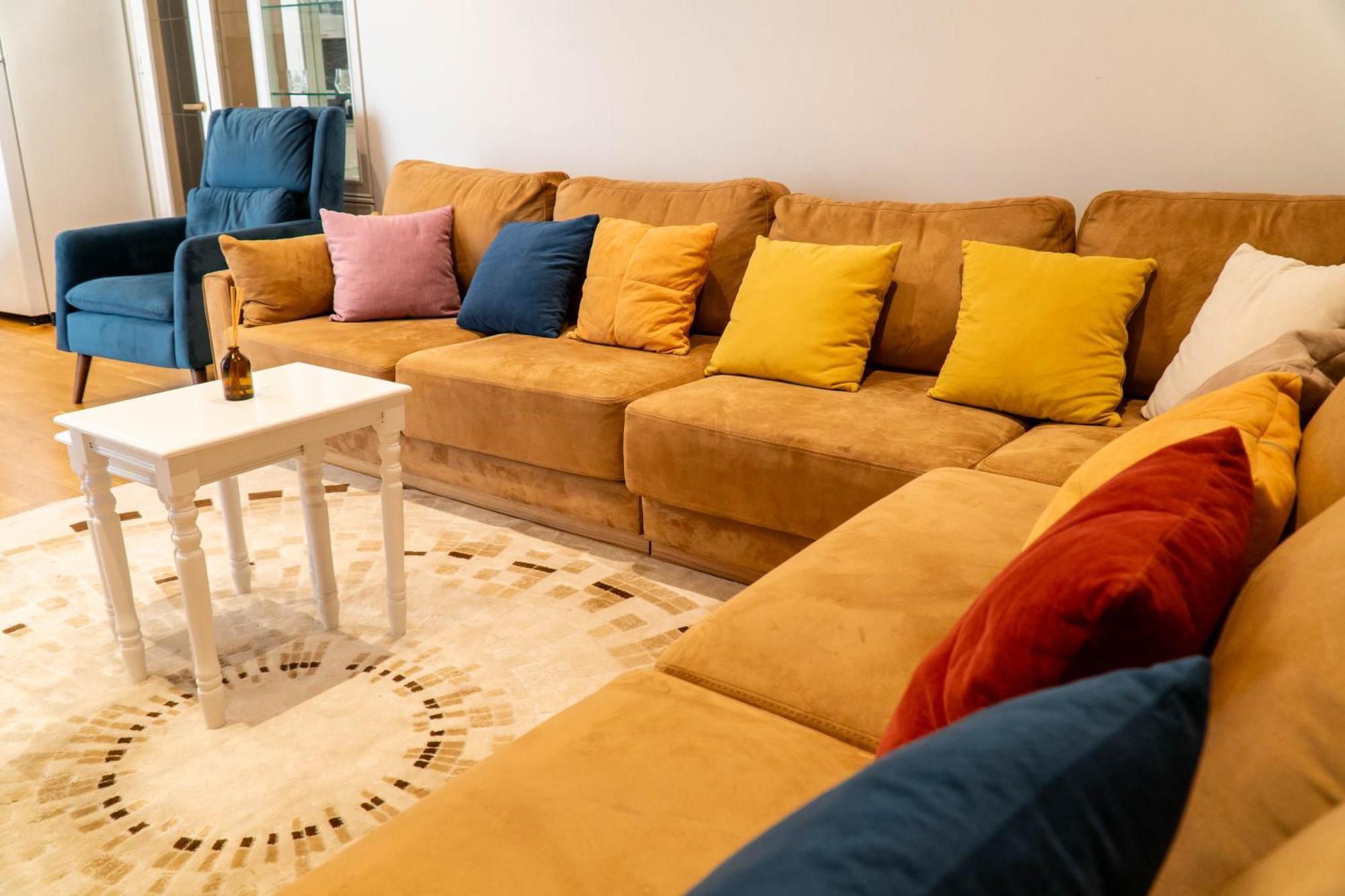 Apartment Signature 12 *